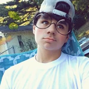 Meet your Posher, Dalton